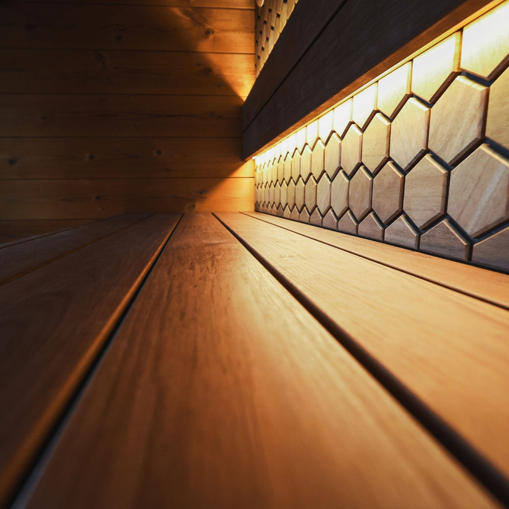 Leil Saunas Viva 250 4-Person Outdoor Sauna