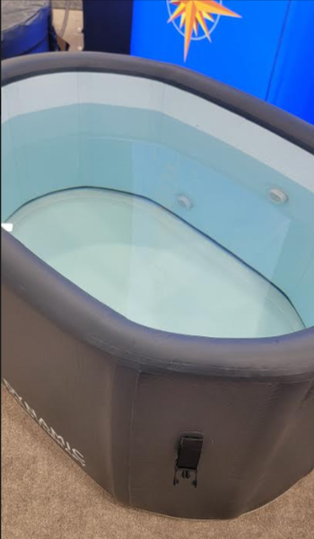 Golden Designs Dynamic Cold Therapy Inflatable Spa Cold Tub with Chiller (Oval)-Hot and Cold Tub-Golden Designs-Nordica Sauna
