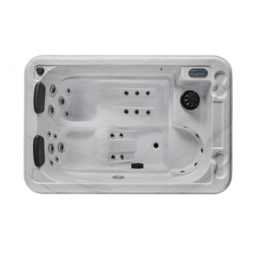 Luxury Spas Social 5-Person Hot Tub