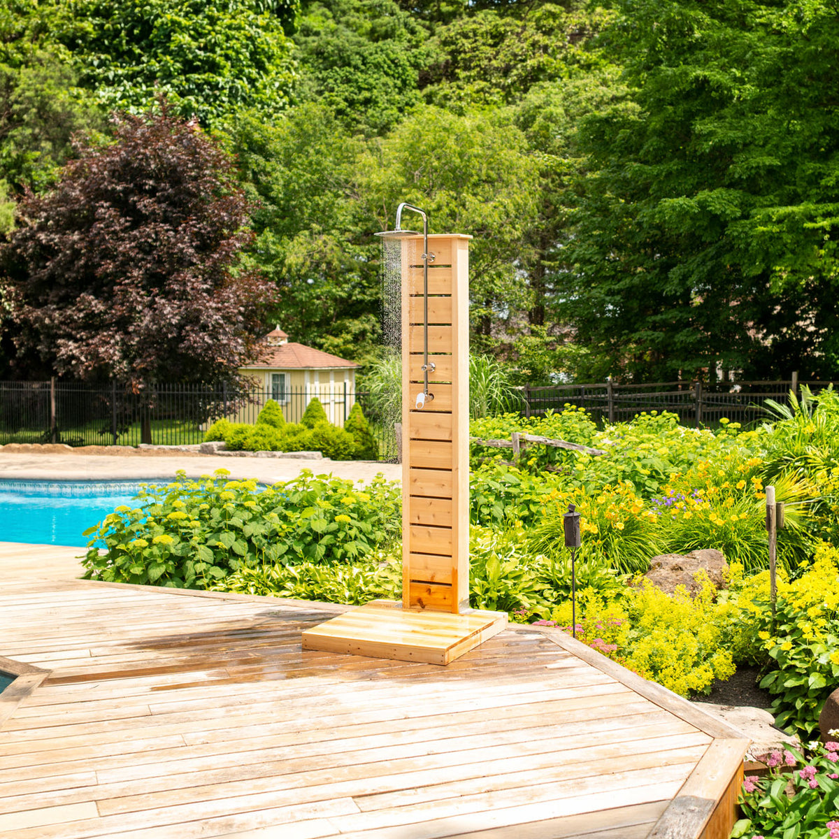 
Dundalk CT Sierra Outdoor Shower