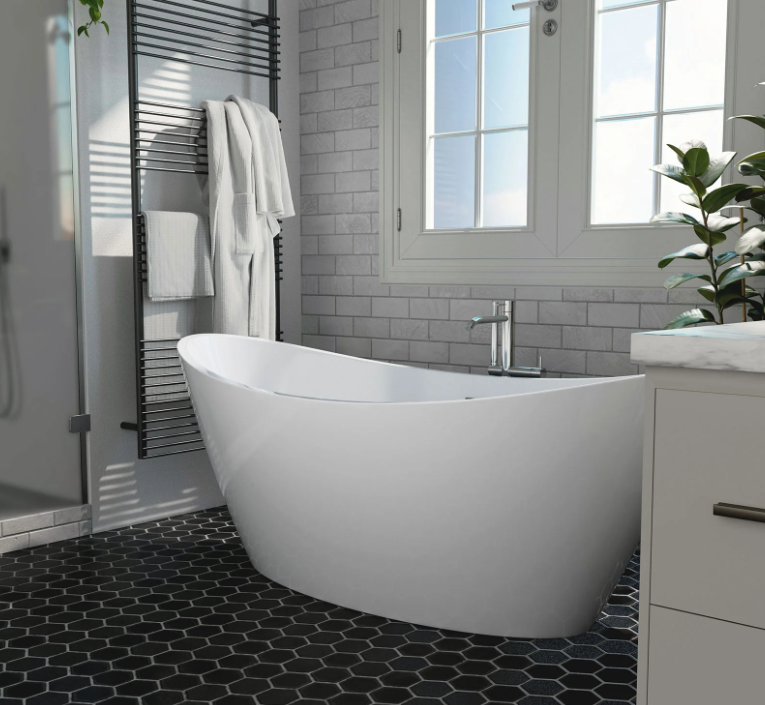 Empava 67 in. Freestanding Soaking Bathtub | EMPV-67FT1518-Feestanding bathtub-Empava-Nordica Sauna